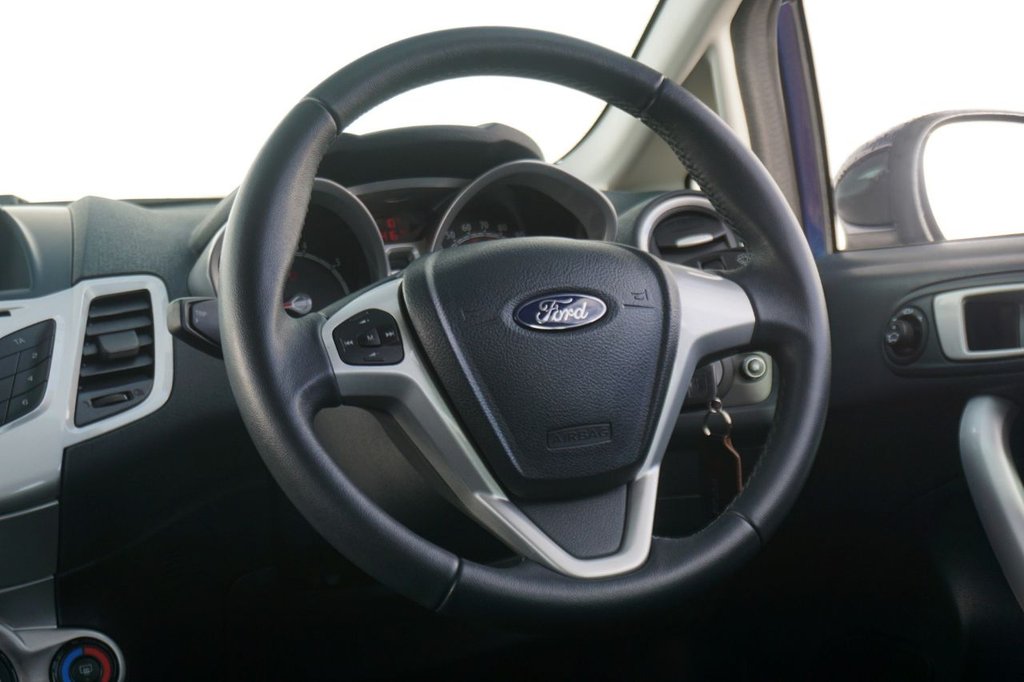 Used Ford Fiesta 2011 for sale - 77360237: Photo 34