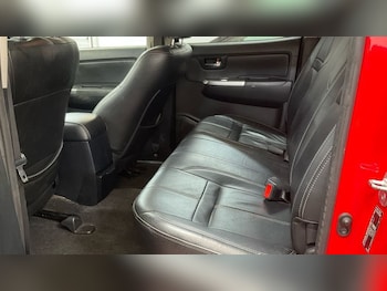 Used Toyota Hilux 2014 for sale - 76783387: Photo