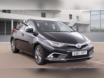 Used Toyota Auris 2017 for sale - 77990925: Photo