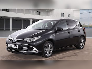 Used Toyota Auris 2017 for sale - 77990925: Photo