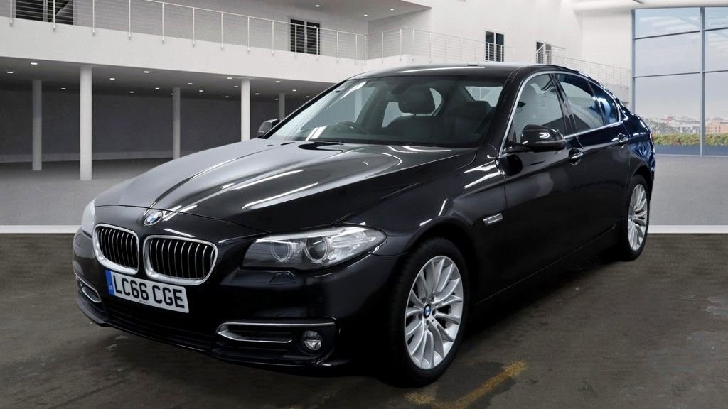 Used BMW 5 Series 2016 for sale - 77212568: Photo 2