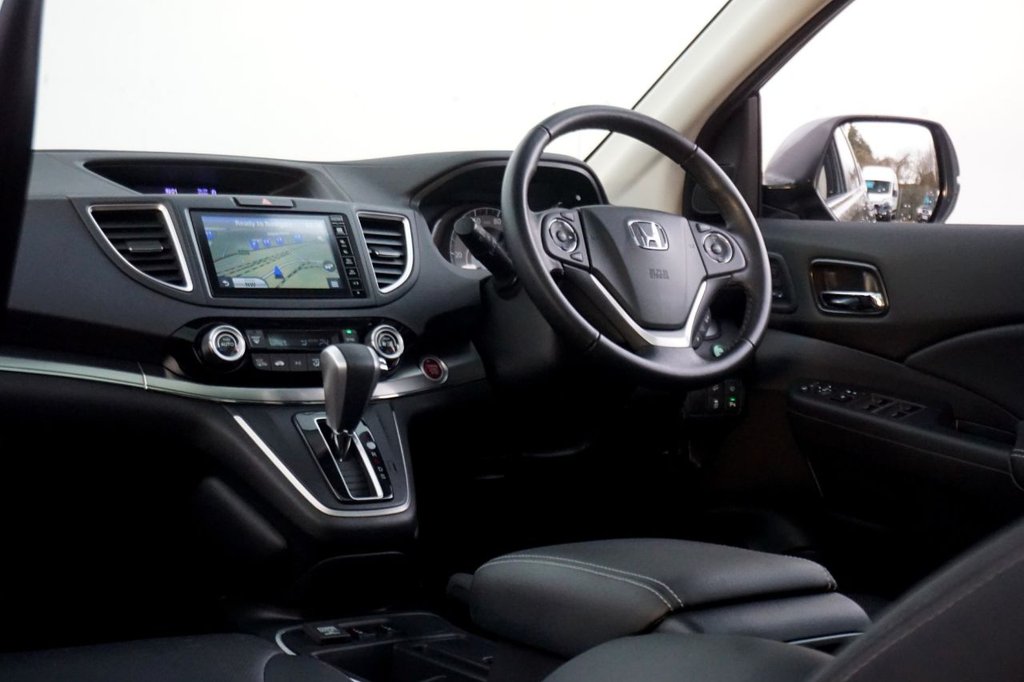 Used Honda CR-V 2017 for sale - 76973579: Photo 27