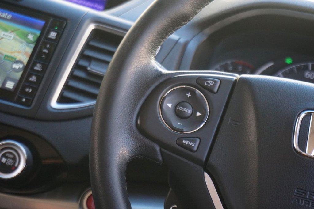 Used Honda CR-V 2017 for sale - 76973579: Photo 41