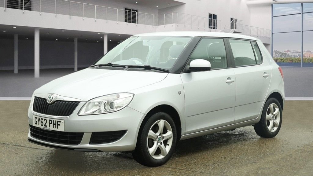 Used Skoda Fabia 2013 for sale - 77288116: Photo 2