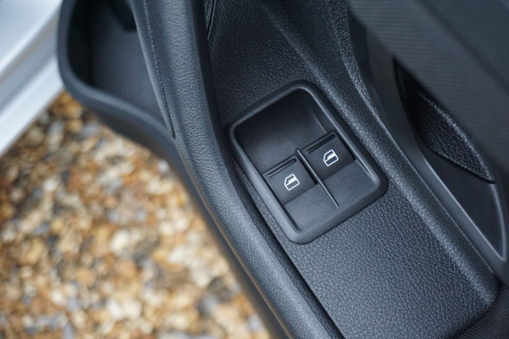 Used Skoda Fabia 2013 for sale - 77288116: Photo 34