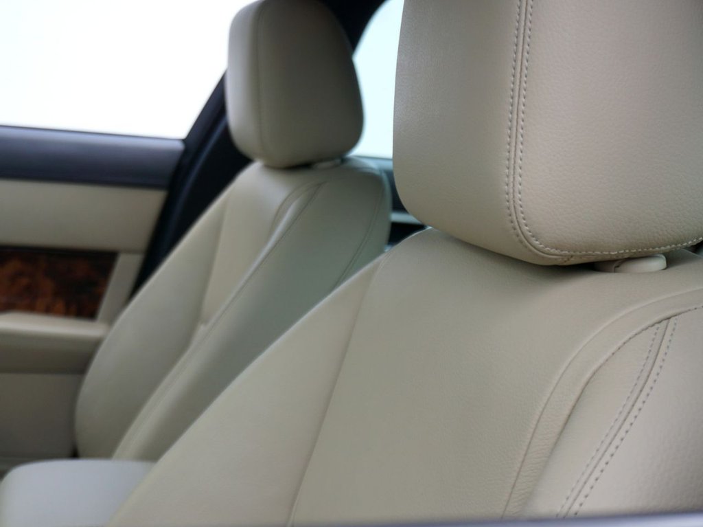 Used Jaguar XF 2014 for sale - 76797597: Photo 2