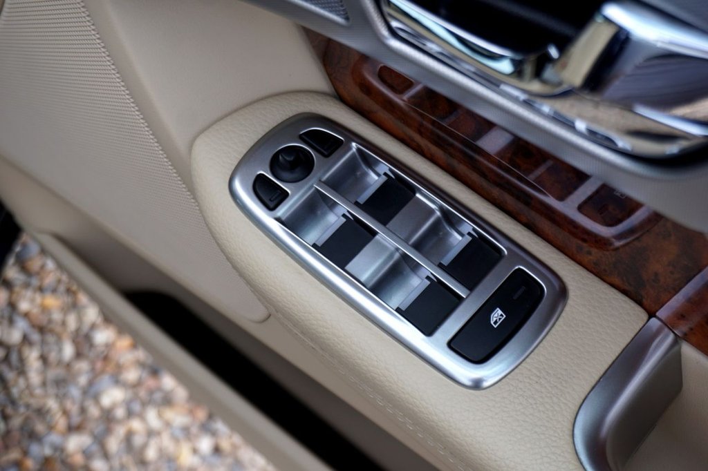 Used Jaguar XF 2014 for sale - 76797597: Photo 47