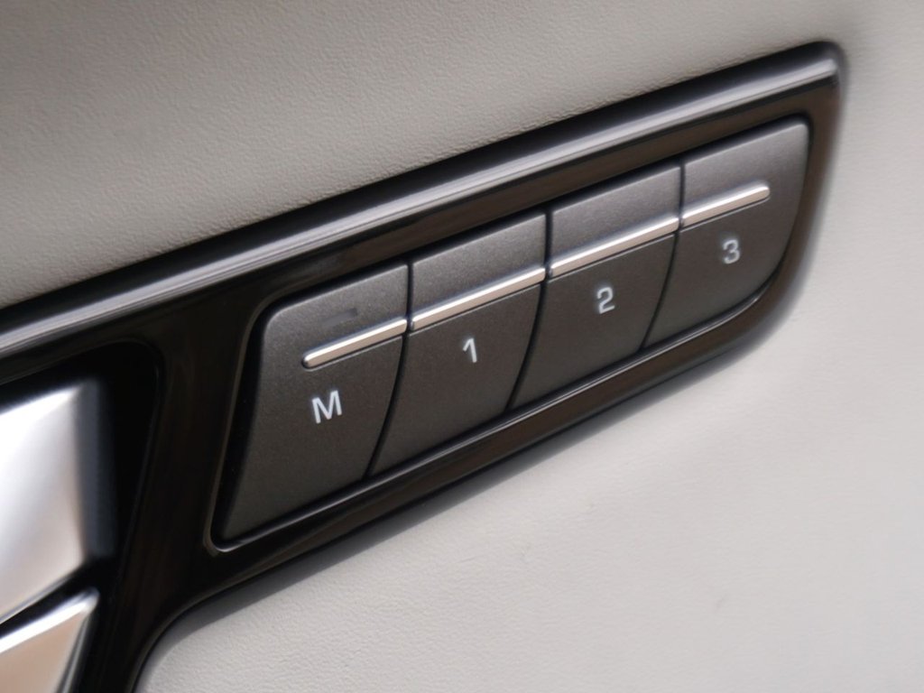 Used Land Rover Range Rover Evoque 2015 for sale - 78002854: Photo 12