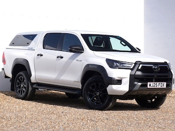 Used Toyota Hilux 2025 for sale - 78387340: Photo