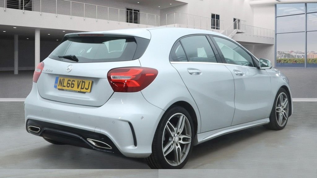 Used Mercedes-Benz A-Class 2016 for sale - 76783509: Photo 2