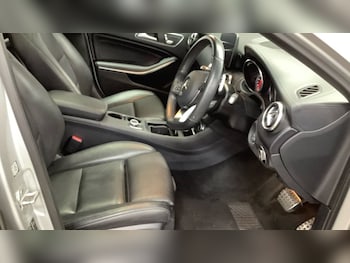 Used Mercedes-Benz A-Class 2016 for sale - 76783509: Photo