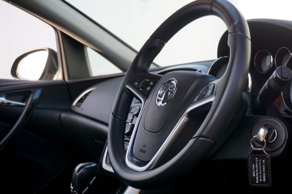 Used Vauxhall Astra 2015 for sale - 77165886: Photo 18