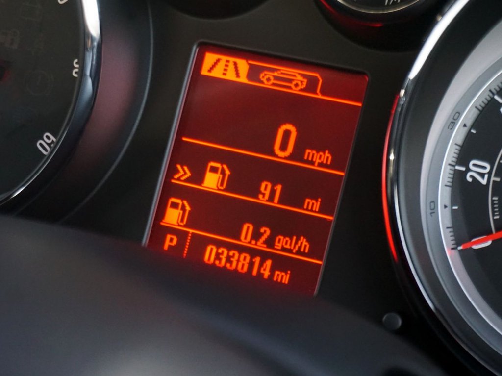 Used Vauxhall Astra 2015 for sale - 77165886: Photo 3