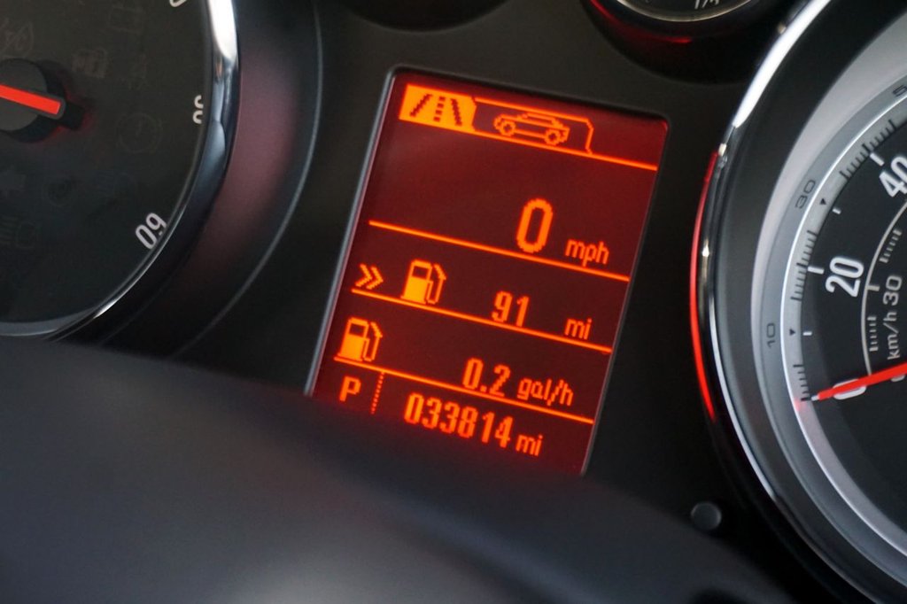 Used Vauxhall Astra 2015 for sale - 77165886: Photo 32