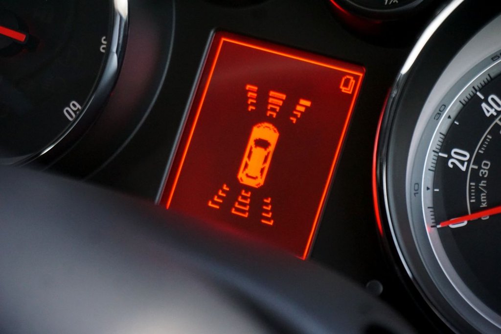 Used Vauxhall Astra 2015 for sale - 77165886: Photo 33