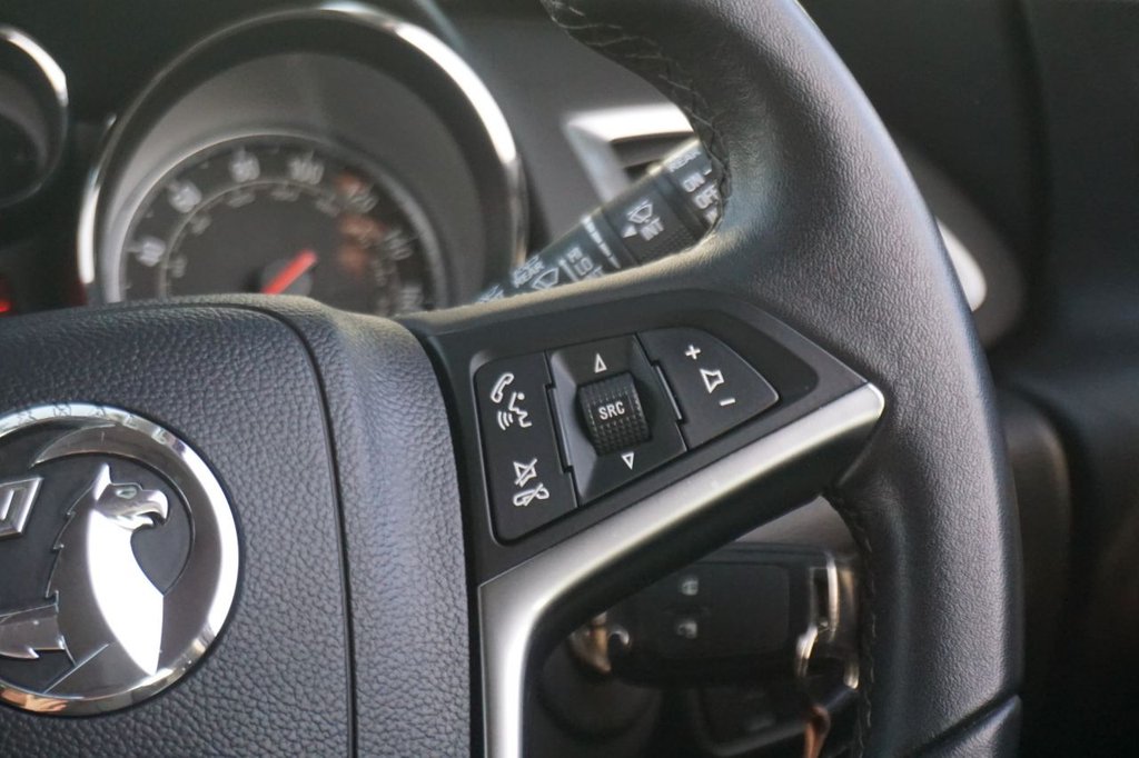 Used Vauxhall Astra 2015 for sale - 77165886: Photo 35