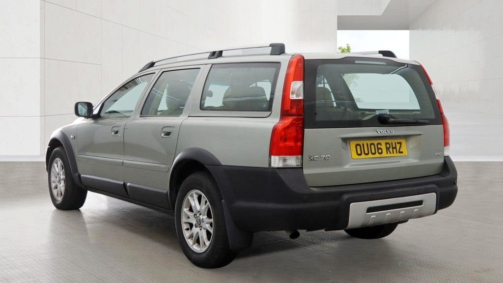 Used Volvo XC70 2006 for sale - 78212473: Photo 5
