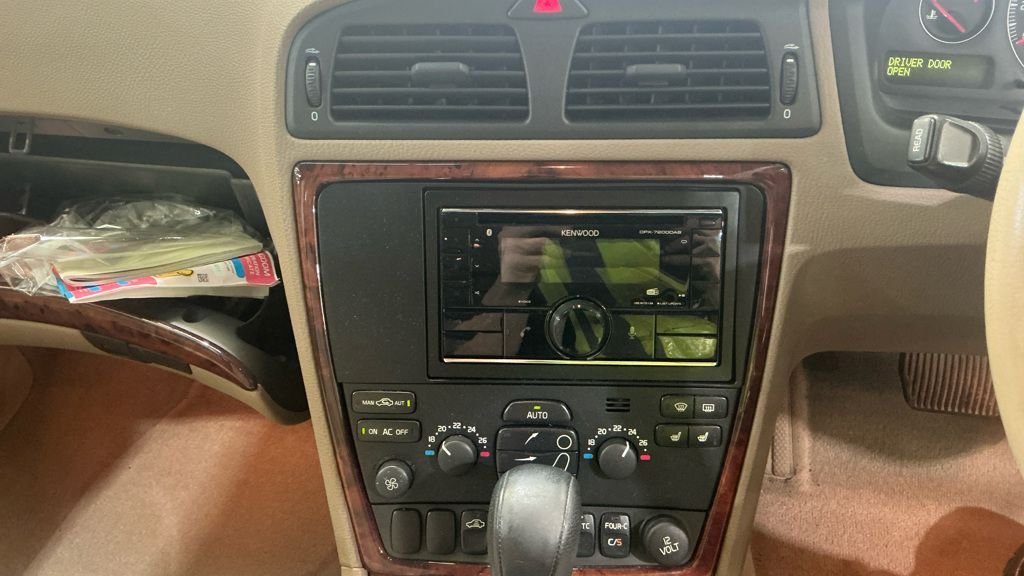 Used Volvo XC70 2006 for sale - 78212473: Photo 7