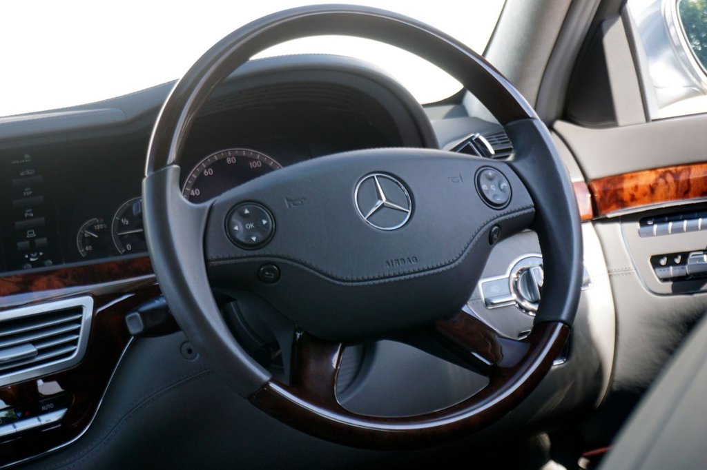 Used Mercedes-Benz S Class 2006 for sale - 76783488: Photo 31