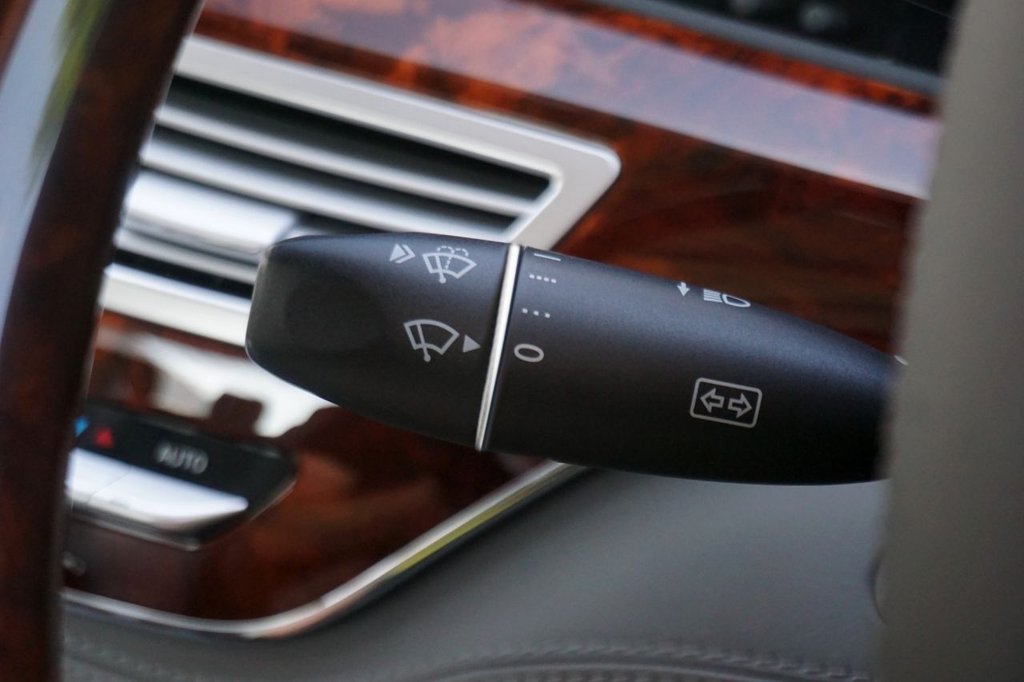 Used Mercedes-Benz S Class 2006 for sale - 76783488: Photo 32