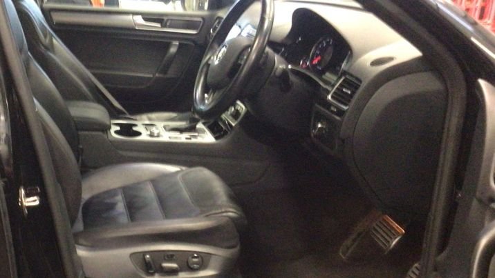 Used Volkswagen Touareg 2016 for sale - 77089381: Photo 5