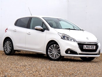 Used Peugeot 208 2016 for sale - 78582985: Photo