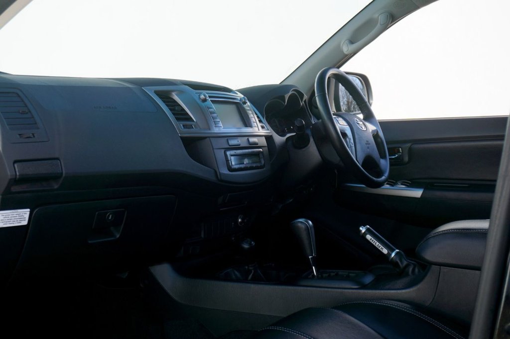 Used Toyota Hilux 2016 for sale - 76783652: Photo 22