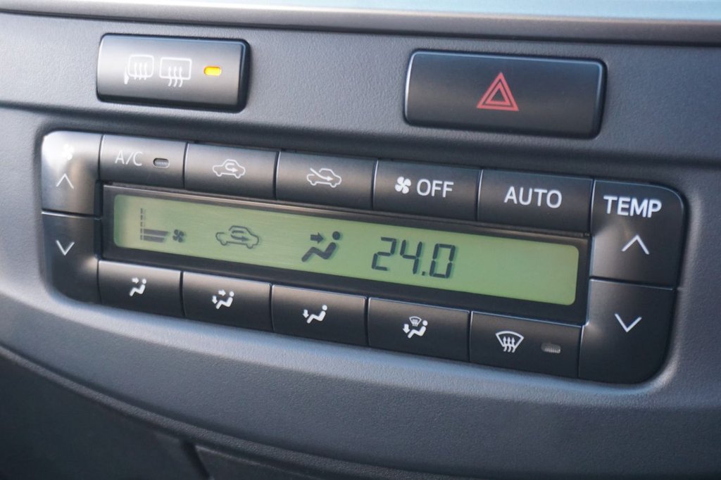 Used Toyota Hilux 2016 for sale - 76783652: Photo 26