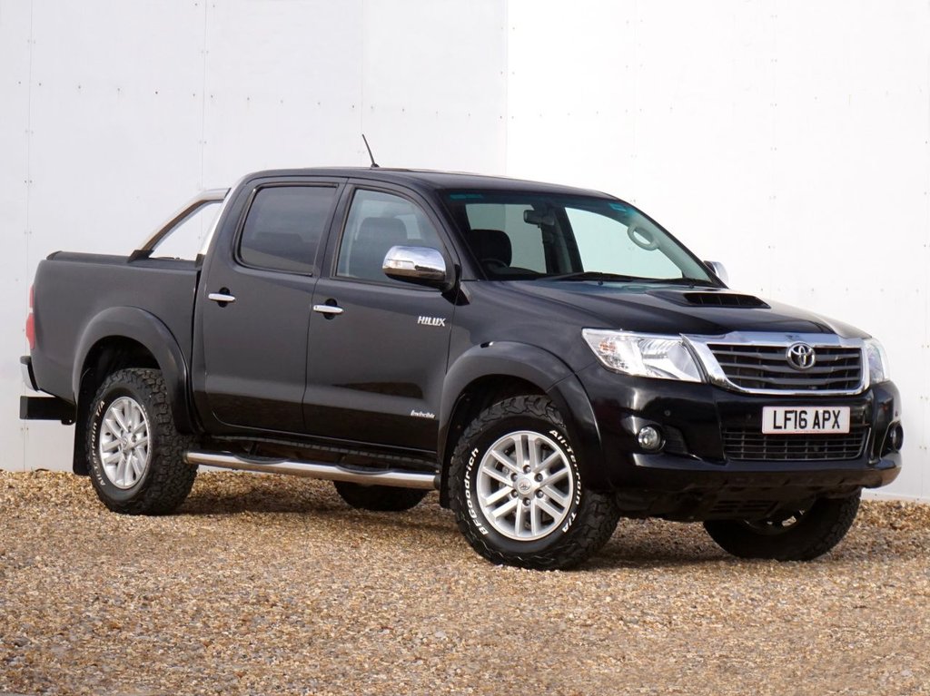 Used Toyota Hilux 2016 for sale - 76783652: Photo 4