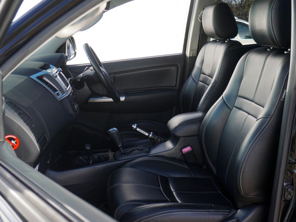 Used Toyota Hilux 2016 for sale - 76783652: Photo 9