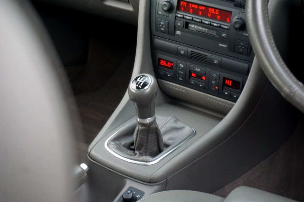 Used Audi A6 Avant 2002 for sale - 76783484: Photo 23