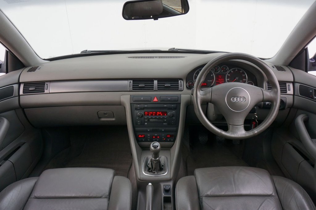 Used Audi A6 Avant 2002 for sale - 76783484: Photo 26