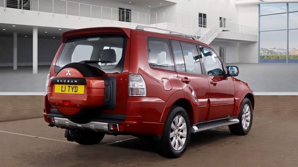 Used Mitsubishi Shogun 2012 for sale - 77212567: Photo 3