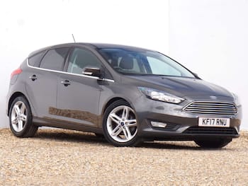 Used Ford Focus 2017 for sale - 79754390: Photo