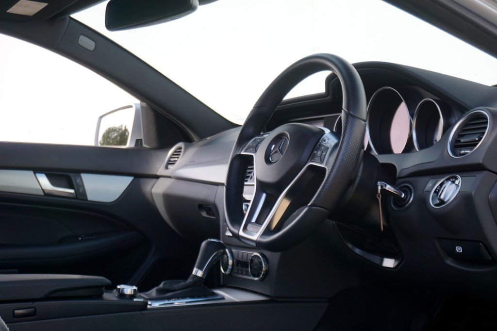 Used Mercedes-Benz C Class 2013 for sale - 76783605: Photo 16