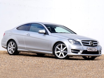 Used Mercedes-Benz C Class 2013 for sale - 76783605: Photo