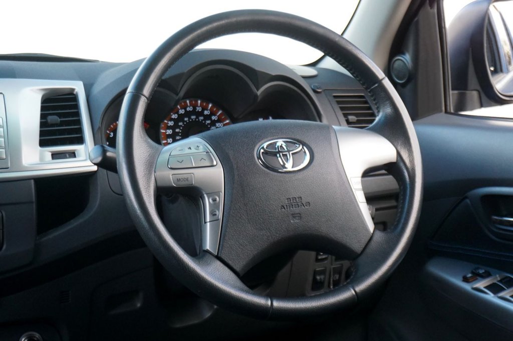 Used Toyota Hilux 2013 for sale - 77089011: Photo 34