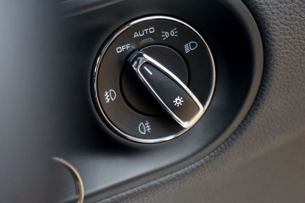 Used Porsche Macan 2014 for sale - 77153430: Photo 46