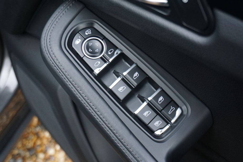 Used Porsche Macan 2014 for sale - 77153430: Photo 47