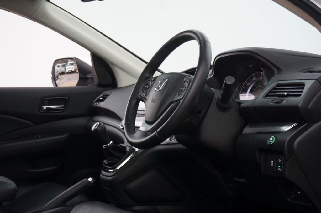 Used Honda CR-V 2015 for sale - 77038117: Photo 19