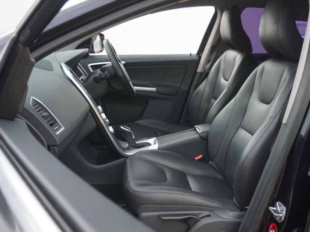 Used Volvo XC60 2016 for sale - 76855099: Photo 8