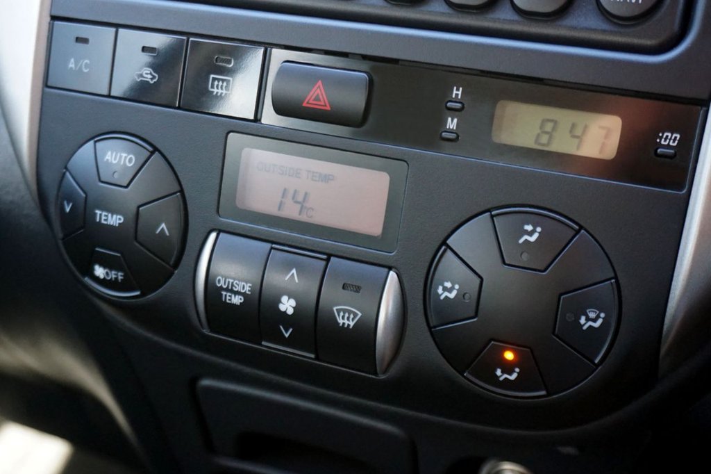 Used Toyota RAV4 2004 for sale - 76783966: Photo 27