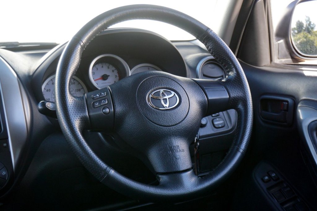 Used Toyota RAV4 2004 for sale - 76783966: Photo 31