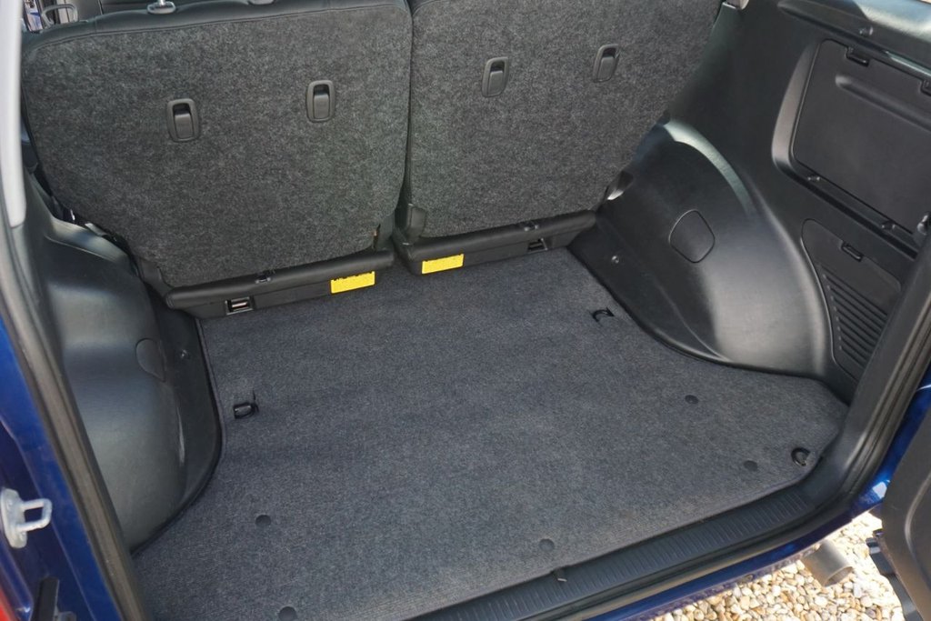 Used Toyota RAV4 2004 for sale - 76783966: Photo 40