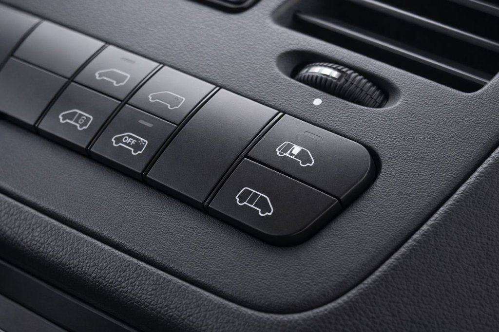 Used Mercedes-Benz Viano 2013 for sale - 77288133: Photo 26