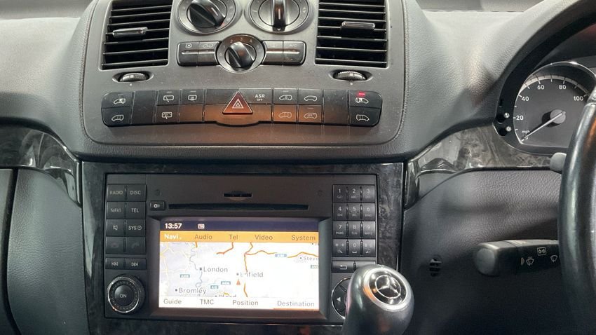 Used Mercedes-Benz Viano 2013 for sale - 77288133: Photo 8