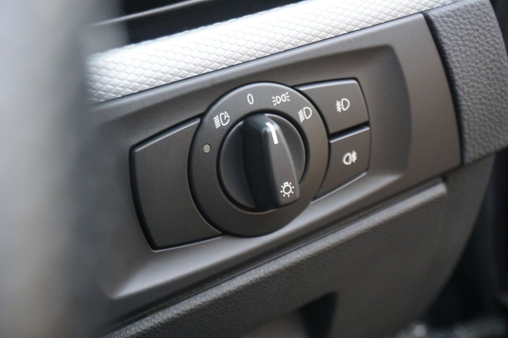 Used BMW 3 Series 2008 for sale - 77643108: Photo 44