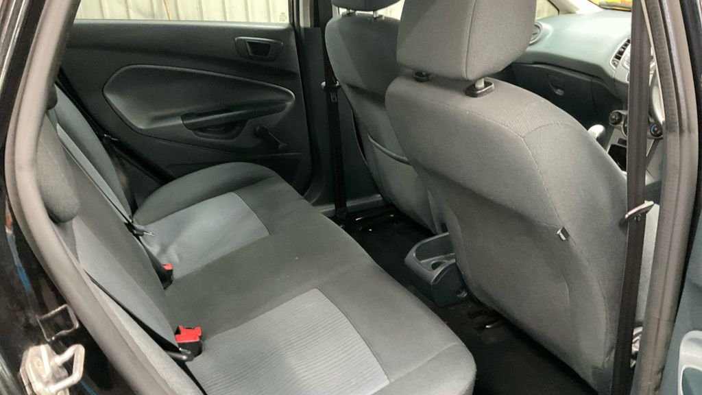 Used Ford Fiesta 2011 for sale - 77966934: Photo 7