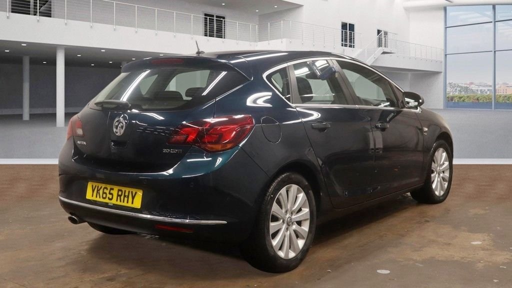 Used Vauxhall Astra 2015 for sale - 76986222: Photo 3