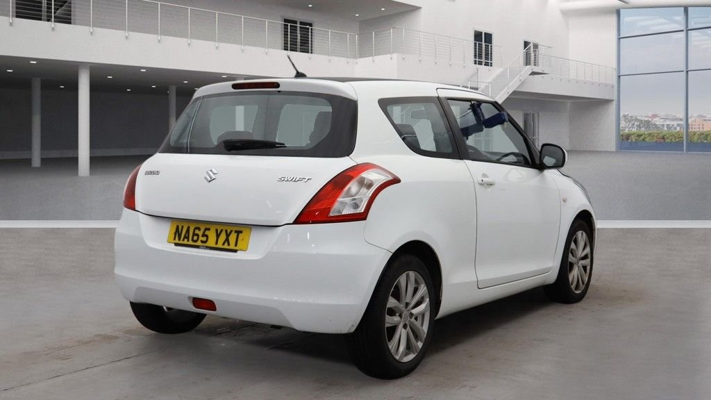 Used Suzuki Swift 2016 for sale - 77020456: Photo 2